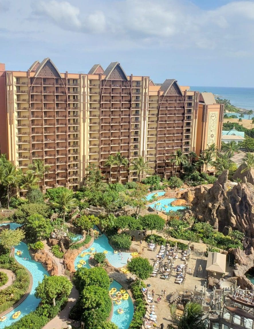 10 Things To Love & 7 Things To Hate About Disney Aulani Resort -  California Family Travel